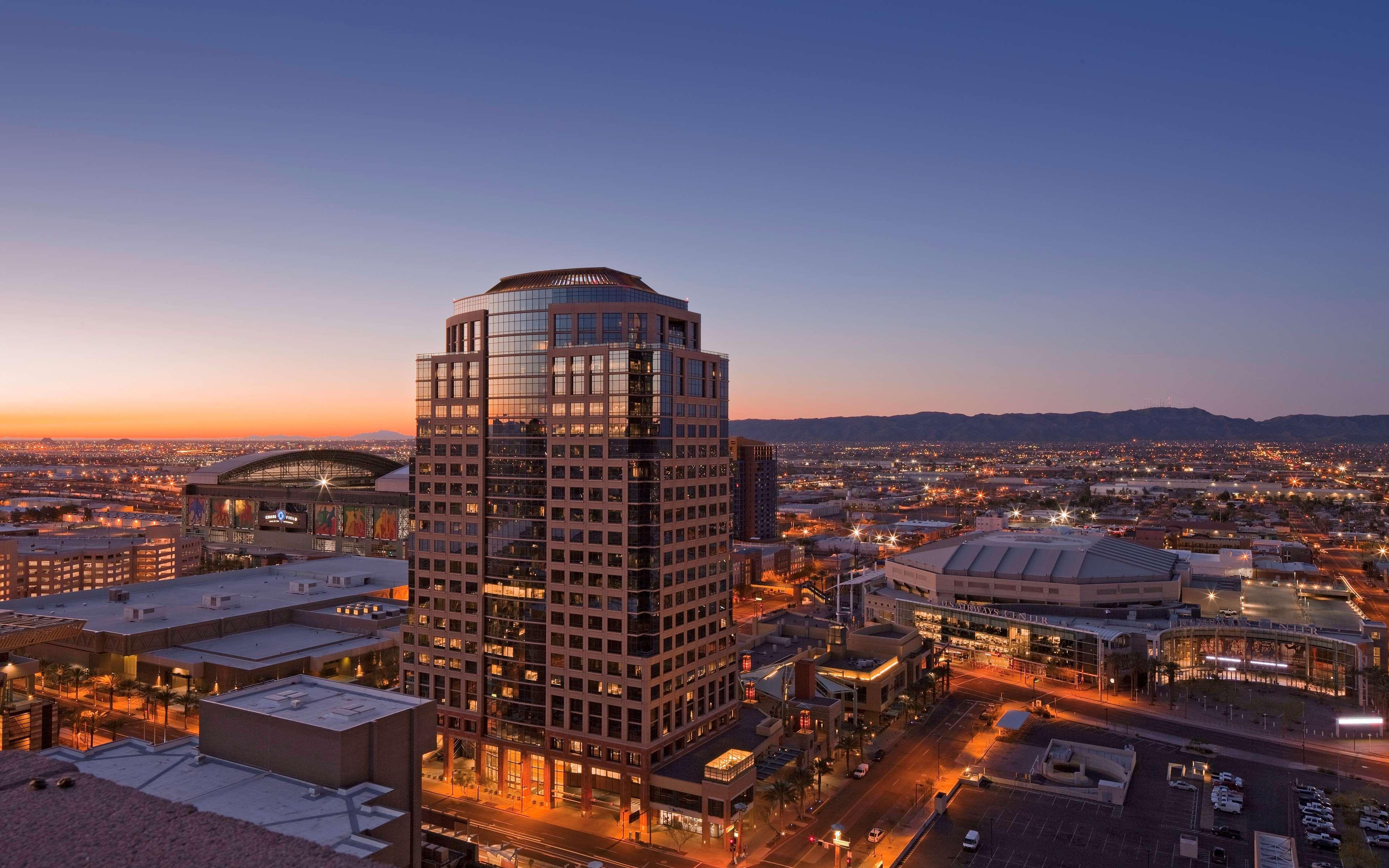 Hyatt Regency Phoenix Downtown - No Destination Fees Zewnętrze zdjęcie