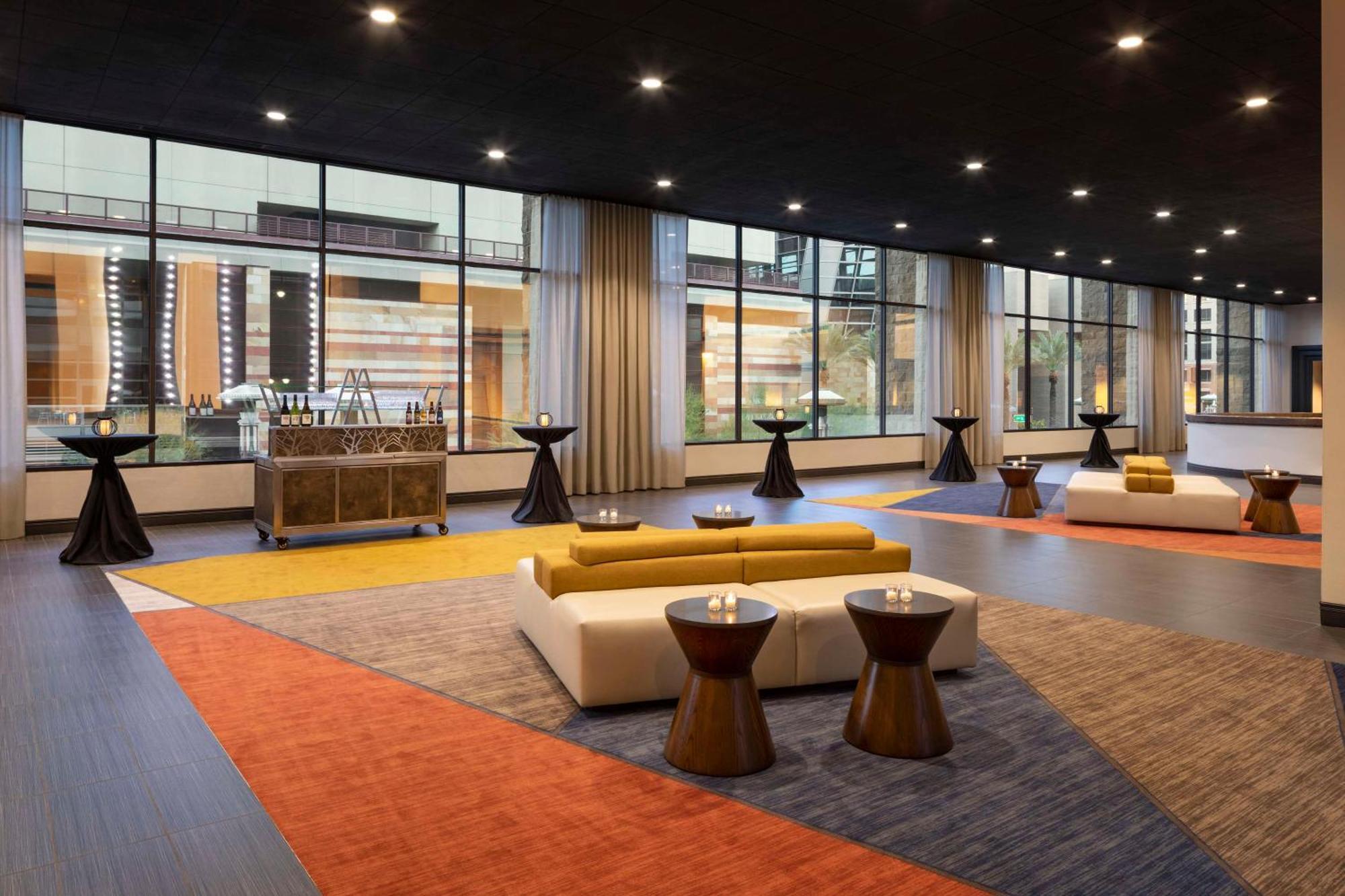 Hyatt Regency Phoenix Downtown - No Destination Fees Zewnętrze zdjęcie