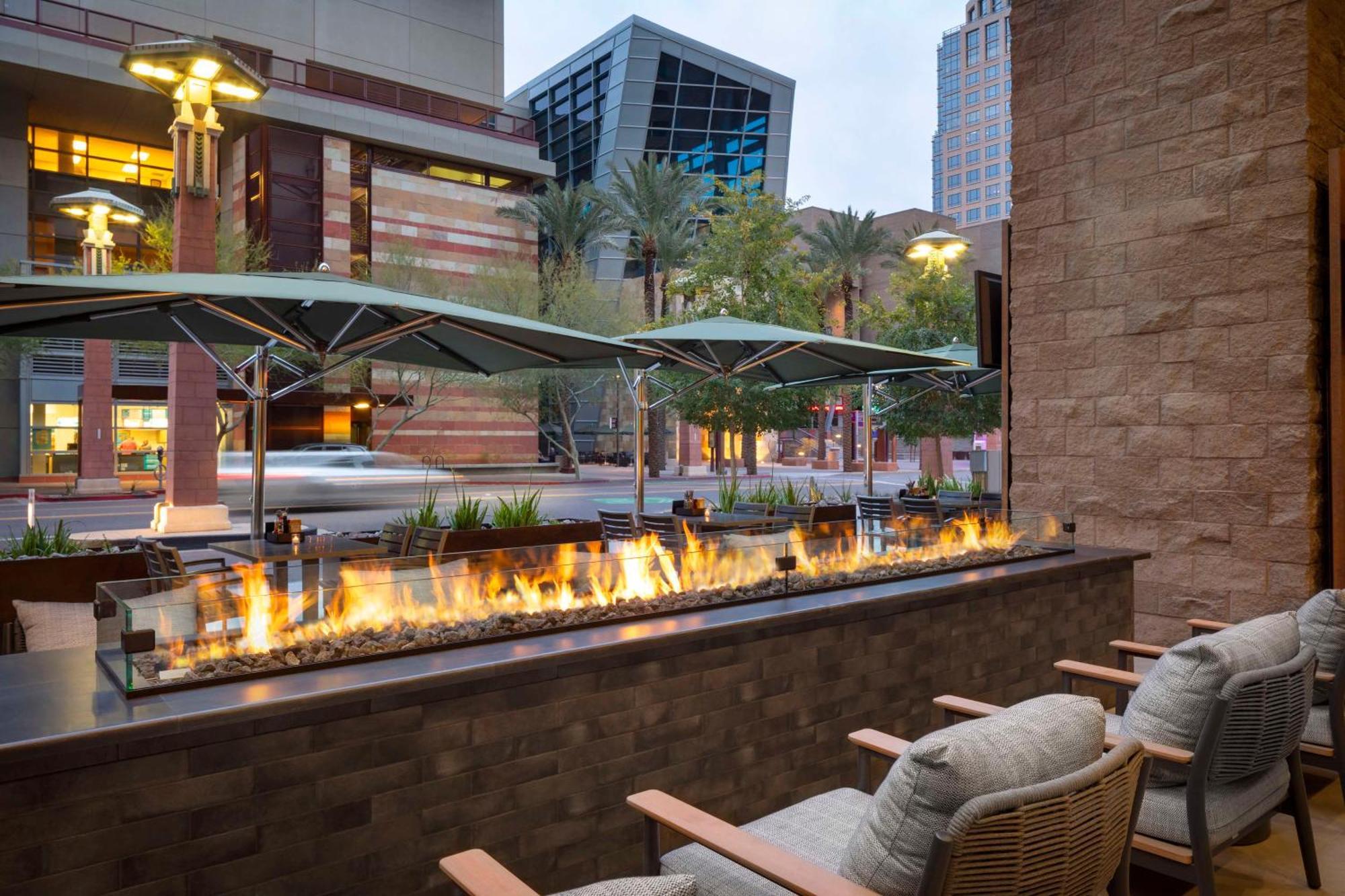 Hyatt Regency Phoenix Downtown - No Destination Fees Zewnętrze zdjęcie